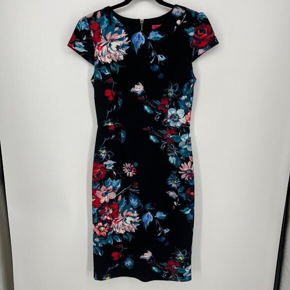 Betsey Johnson Dresses & Skirts - Betsey Johnson Womens Dark Floral Midi Dress Size 6 Cap Sleeve Lined EUC Black